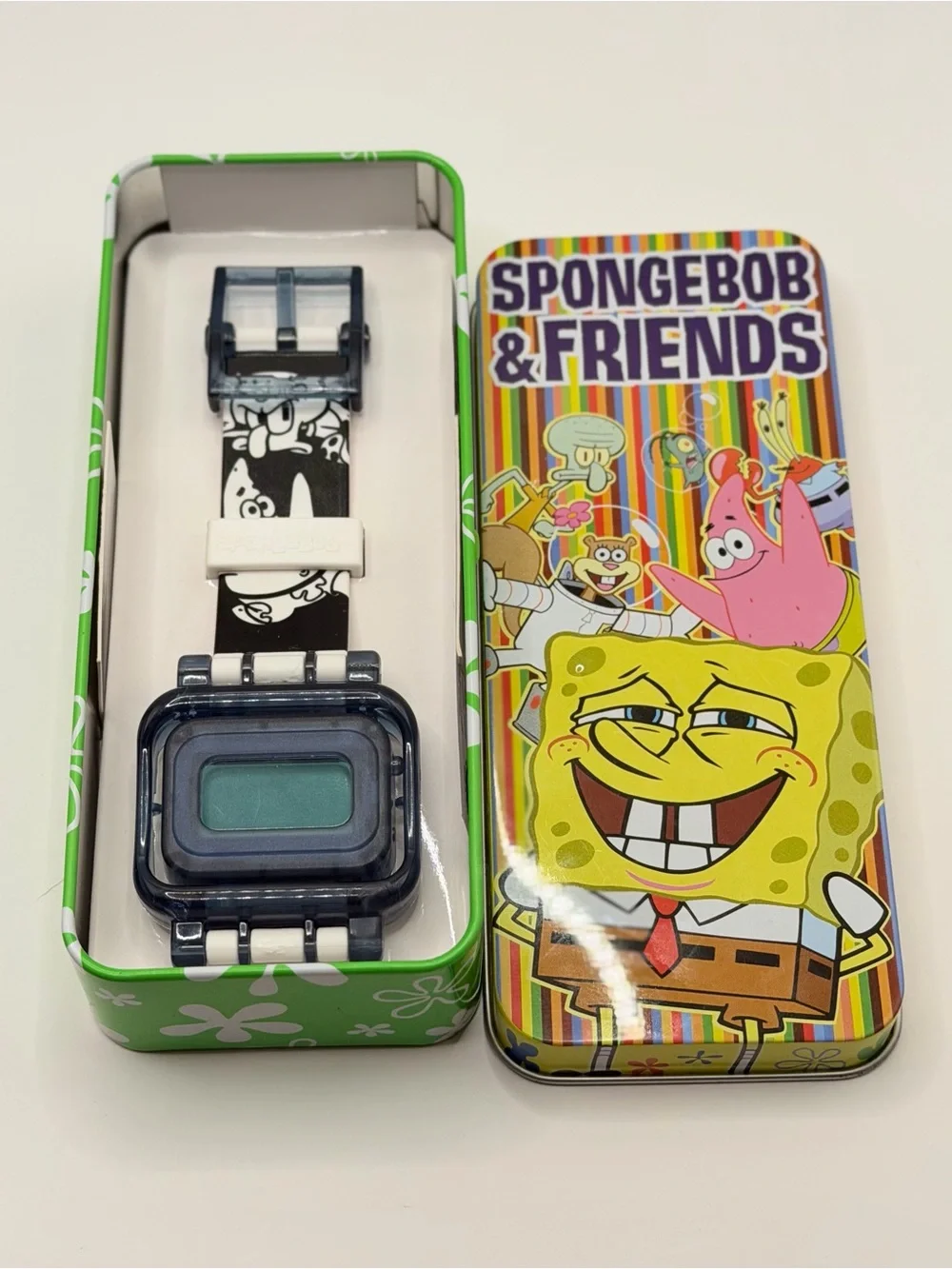 NEW SpongeBob & Friends SquarePants Watch & Tin